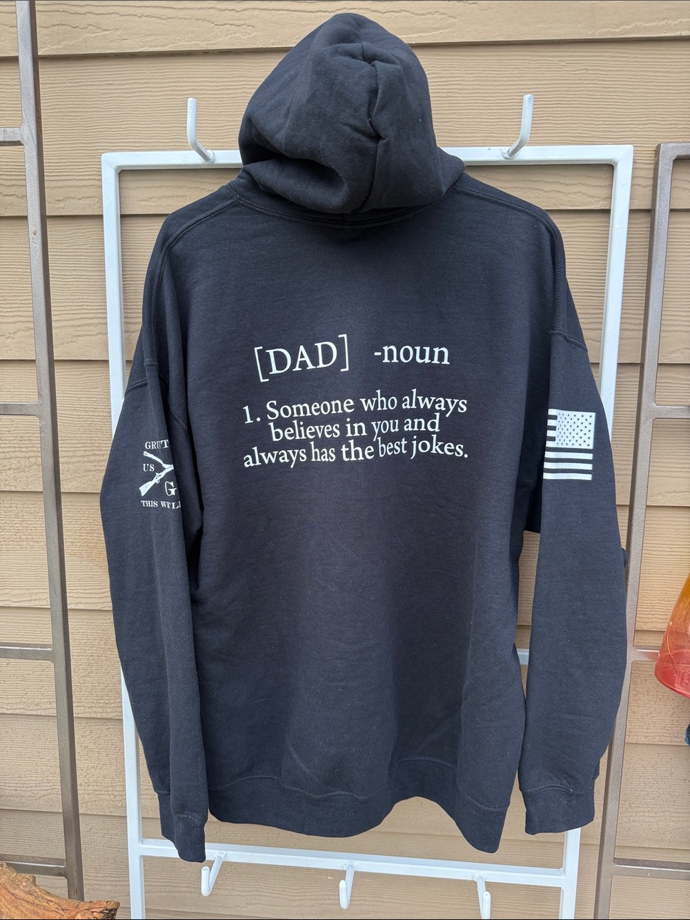 New Grunt Style "DAD" Hoodie XL Black Dad Definition, logo & Flag 🇺🇸